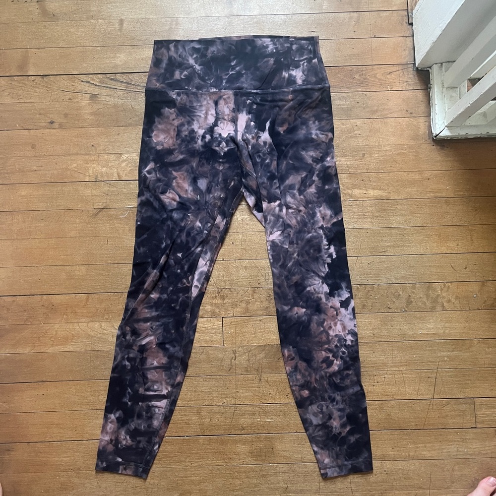 Lululemon leggings